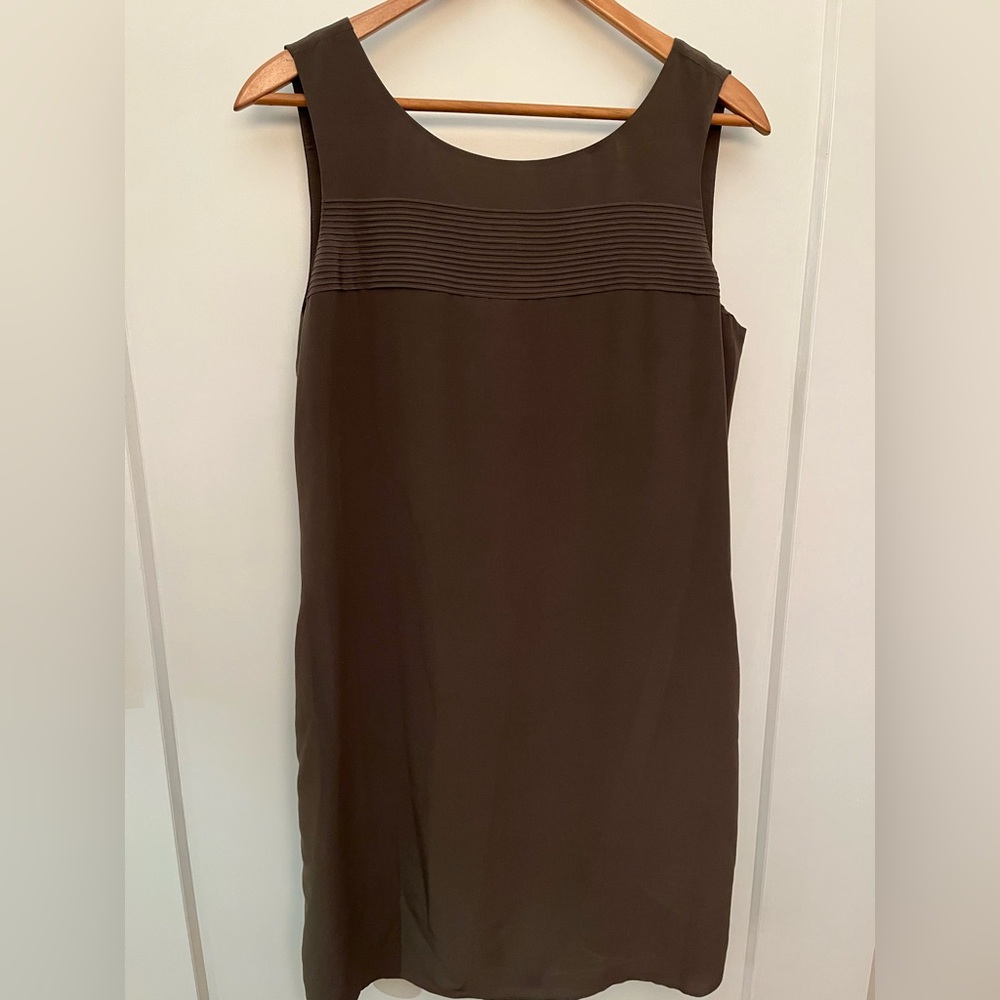 Elegant Cynthia Rowley Mocha Brown  Sleeveless Silk Shift Dress